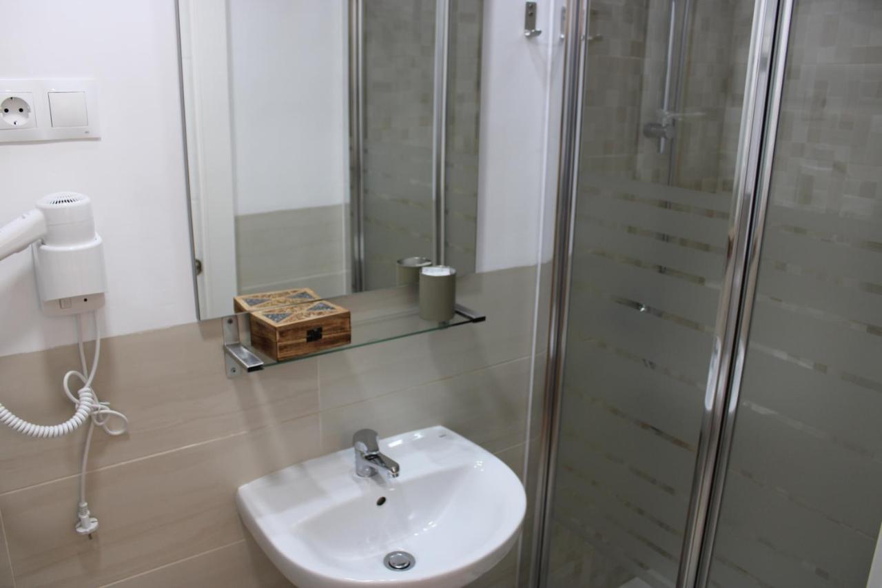 Fan Rooms Galvez Malaga Luaran gambar