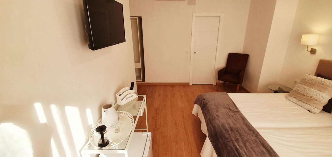 Fan Rooms Galvez Malaga Luaran gambar